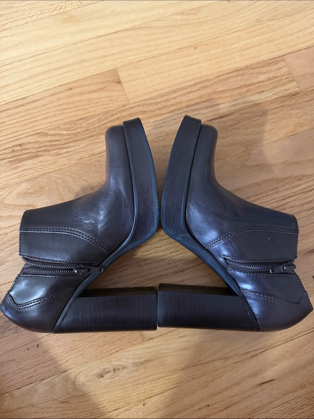 Steve Madden Brown Leather Chunky Square Toe Heeled Booties Sz 6.5